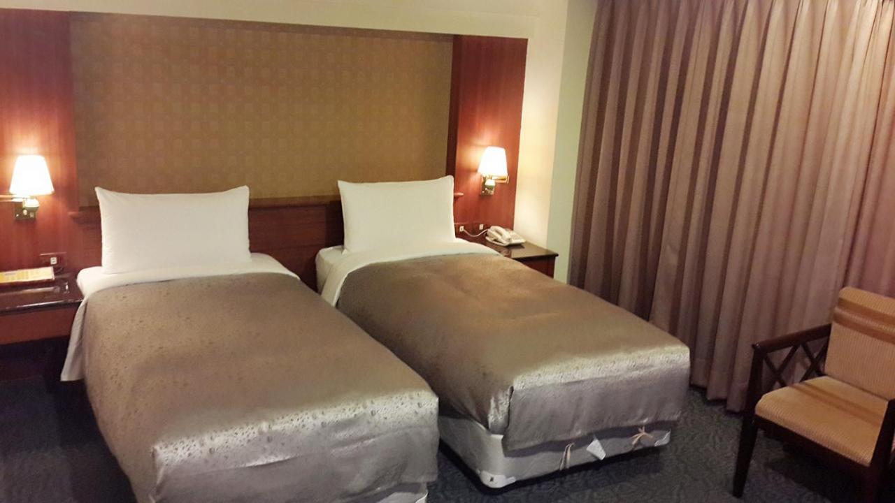 Jing Jing Holiday Hotel Kaohsiung Eksteriør bilde