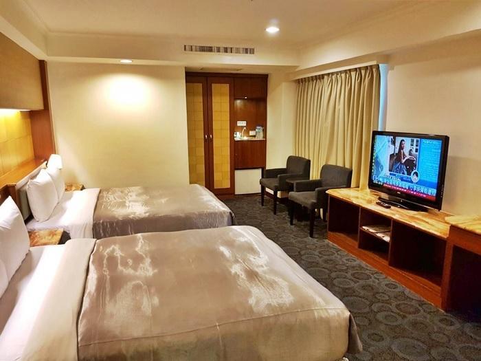 Jing Jing Holiday Hotel Kaohsiung Eksteriør bilde